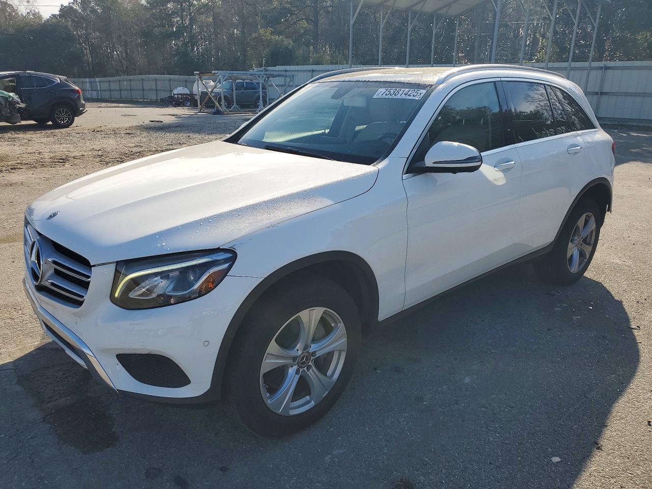 2018 MERCEDES-BENZ GLC