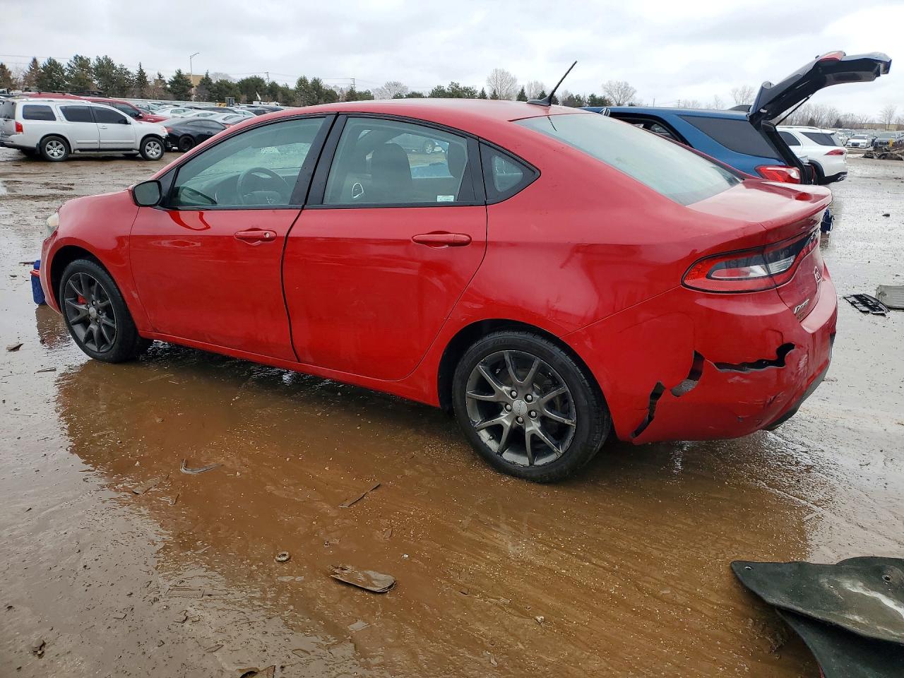 2015 DODGE DART SXT photo 2