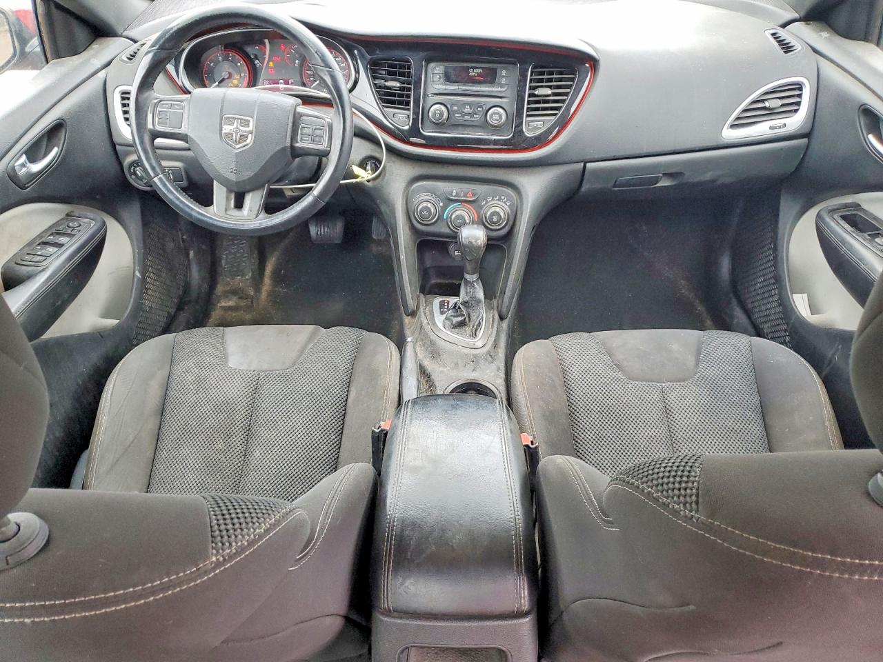 2015 DODGE DART SXT photo 8