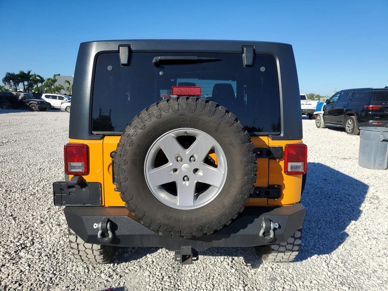 2012 JEEP WRANGLER SPORT photo 16