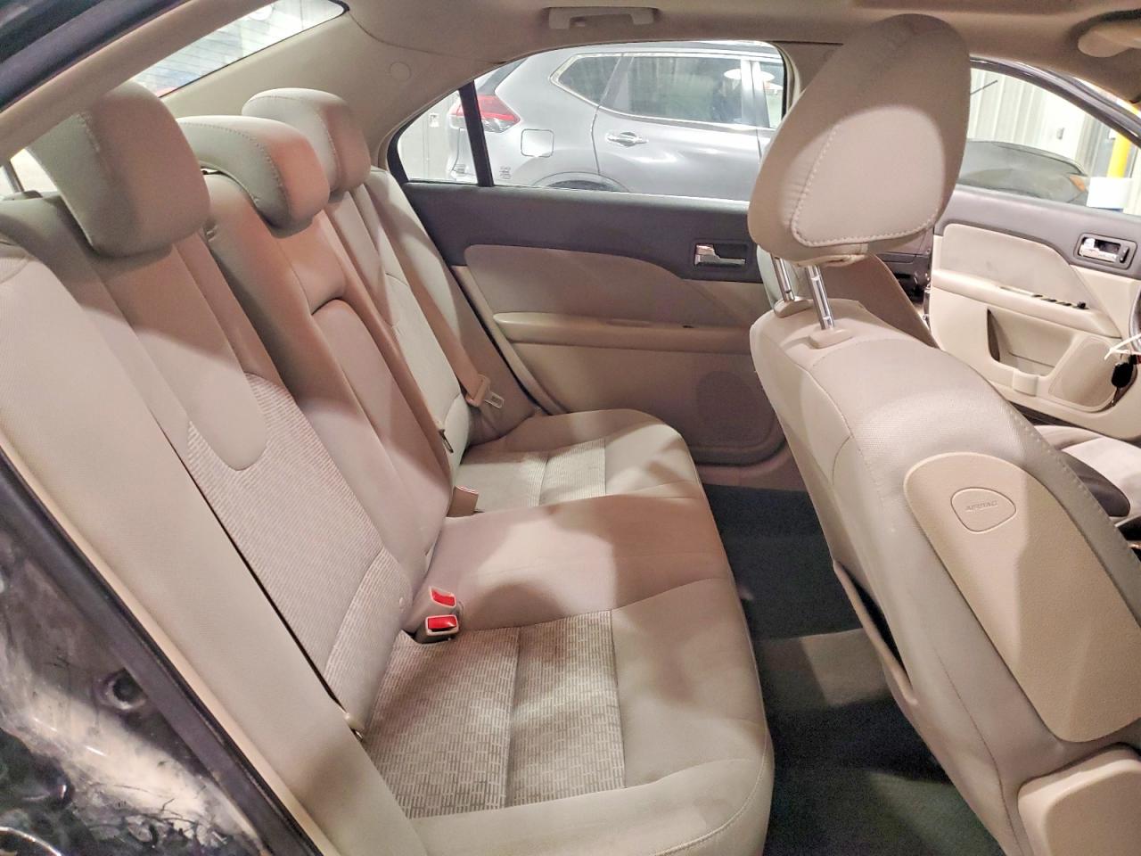 2010 FORD FUSION SE photo 28