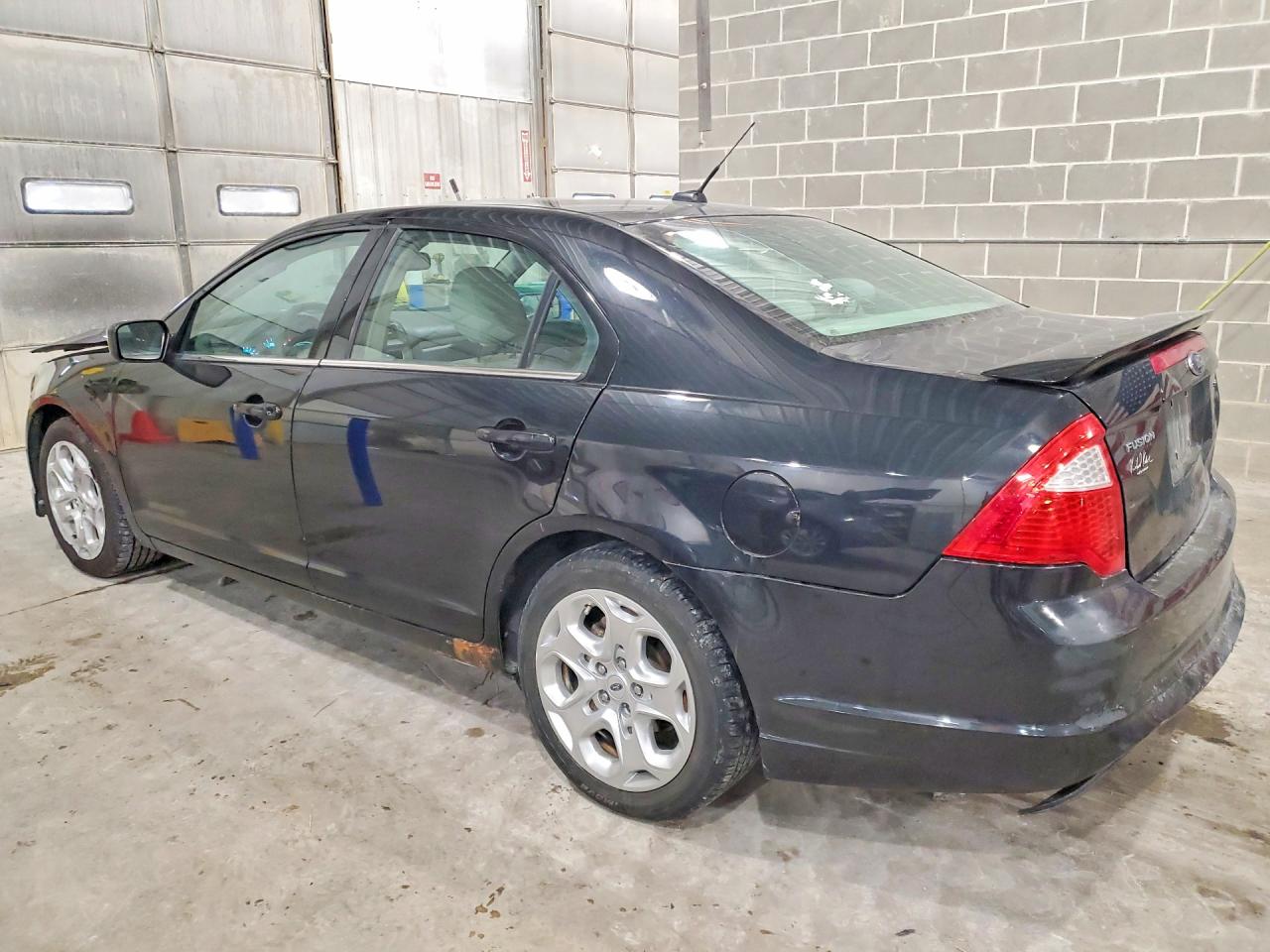 2010 FORD FUSION SE photo 4