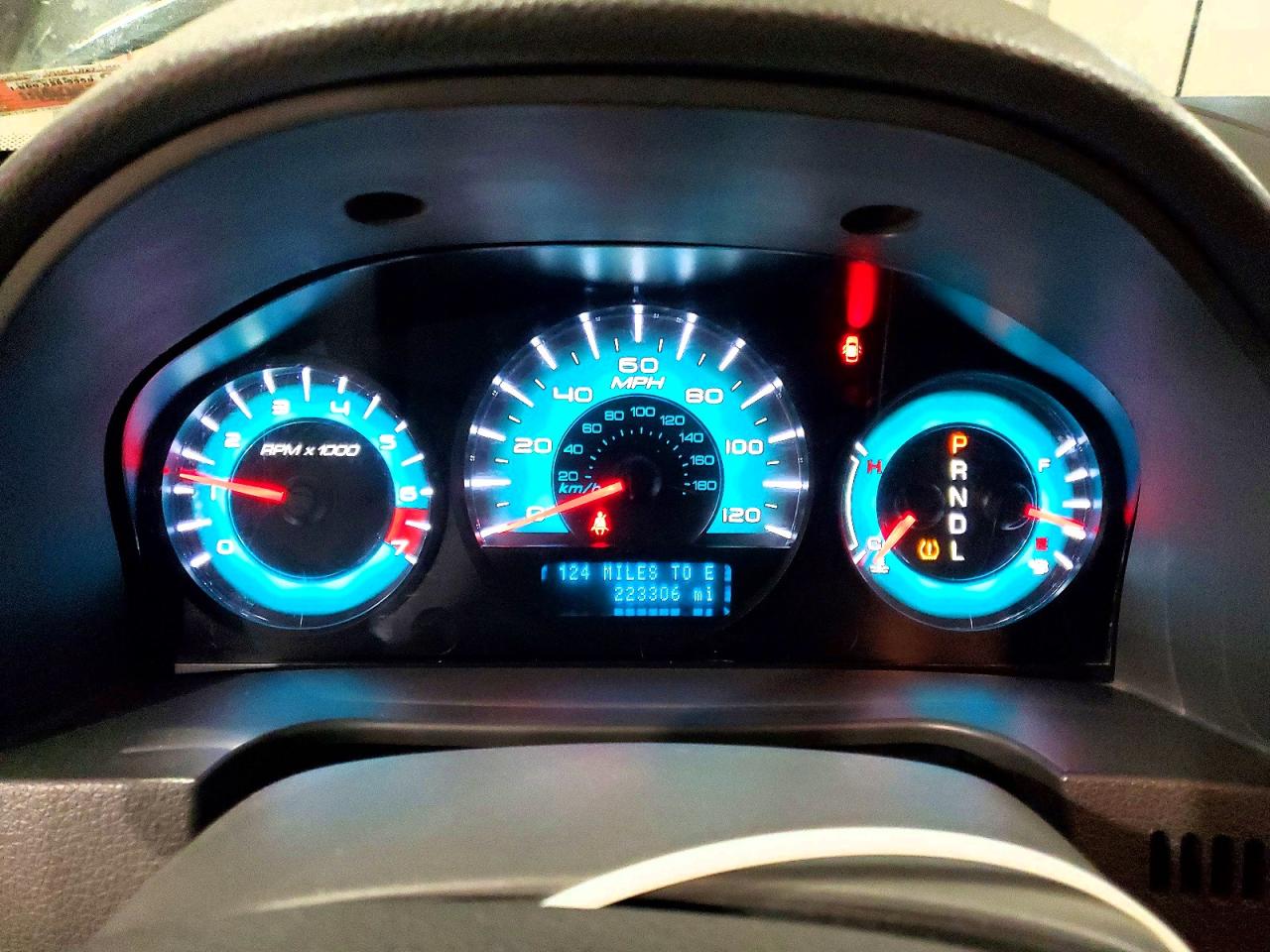 2010 FORD FUSION SE photo 25