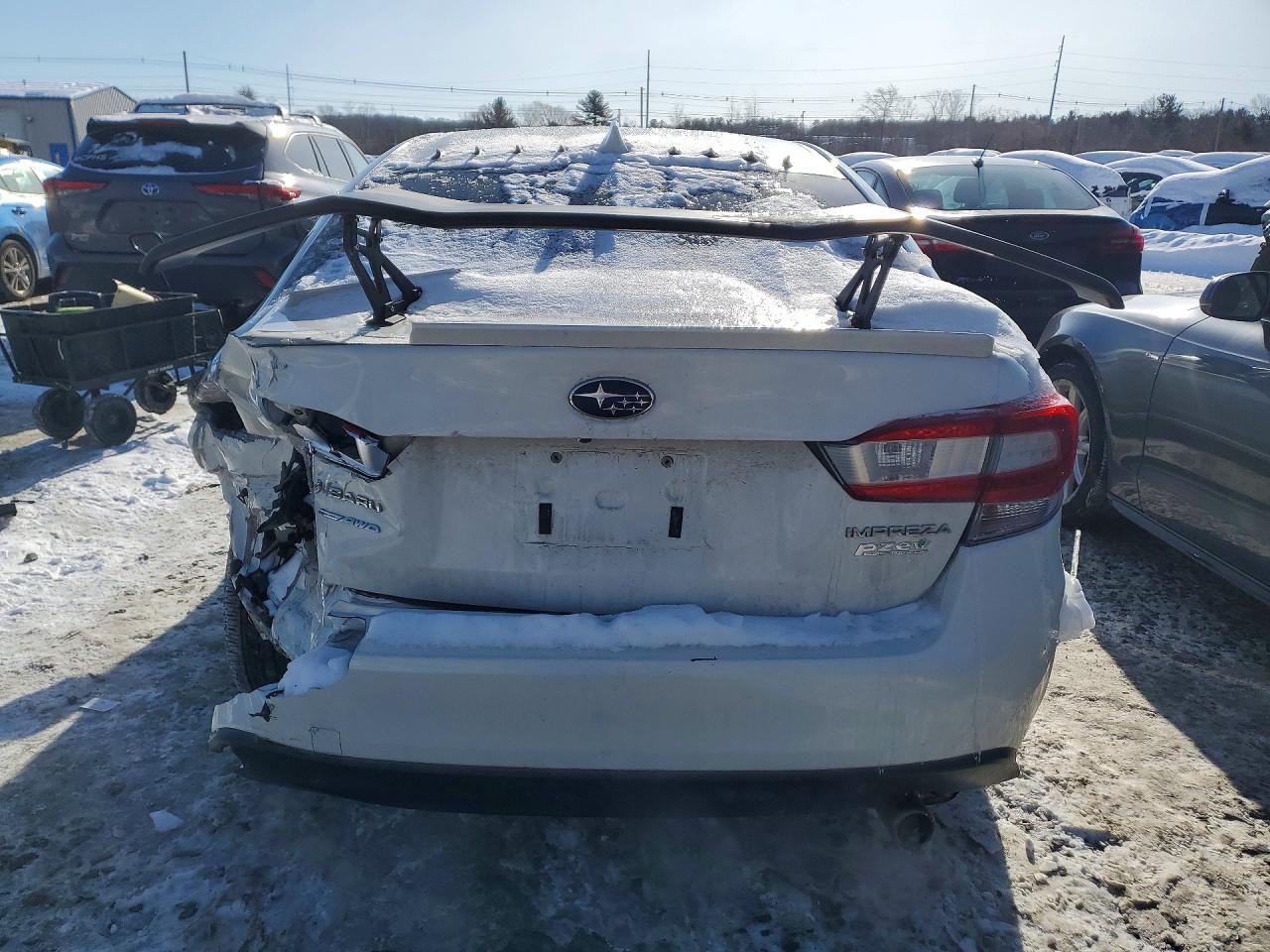 2017 SUBARU IMPREZA LIMITED photo 11