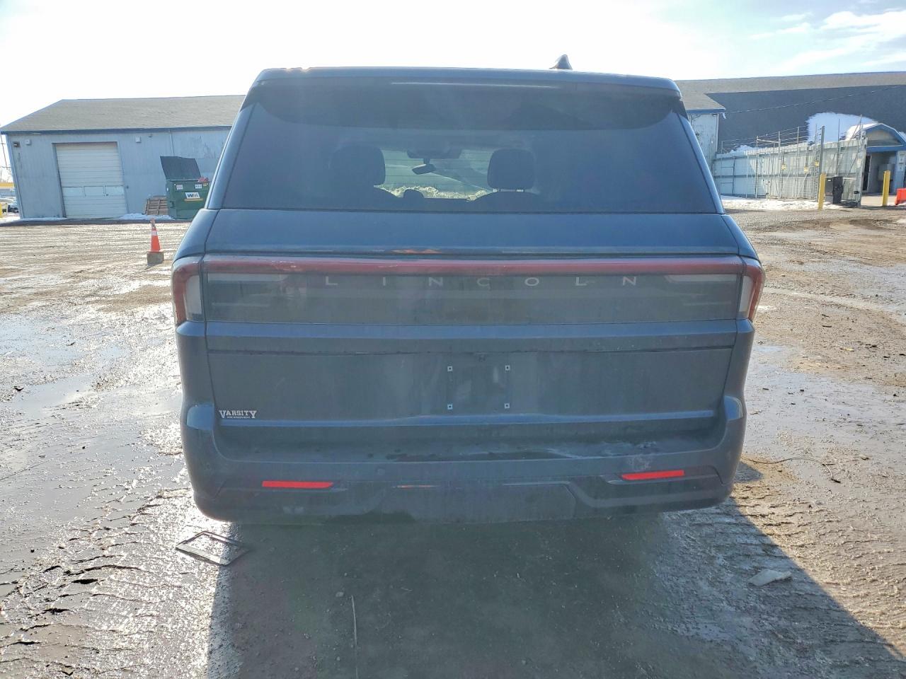 2025 LINCOLN NAVIGATOR RESERVE photo 16