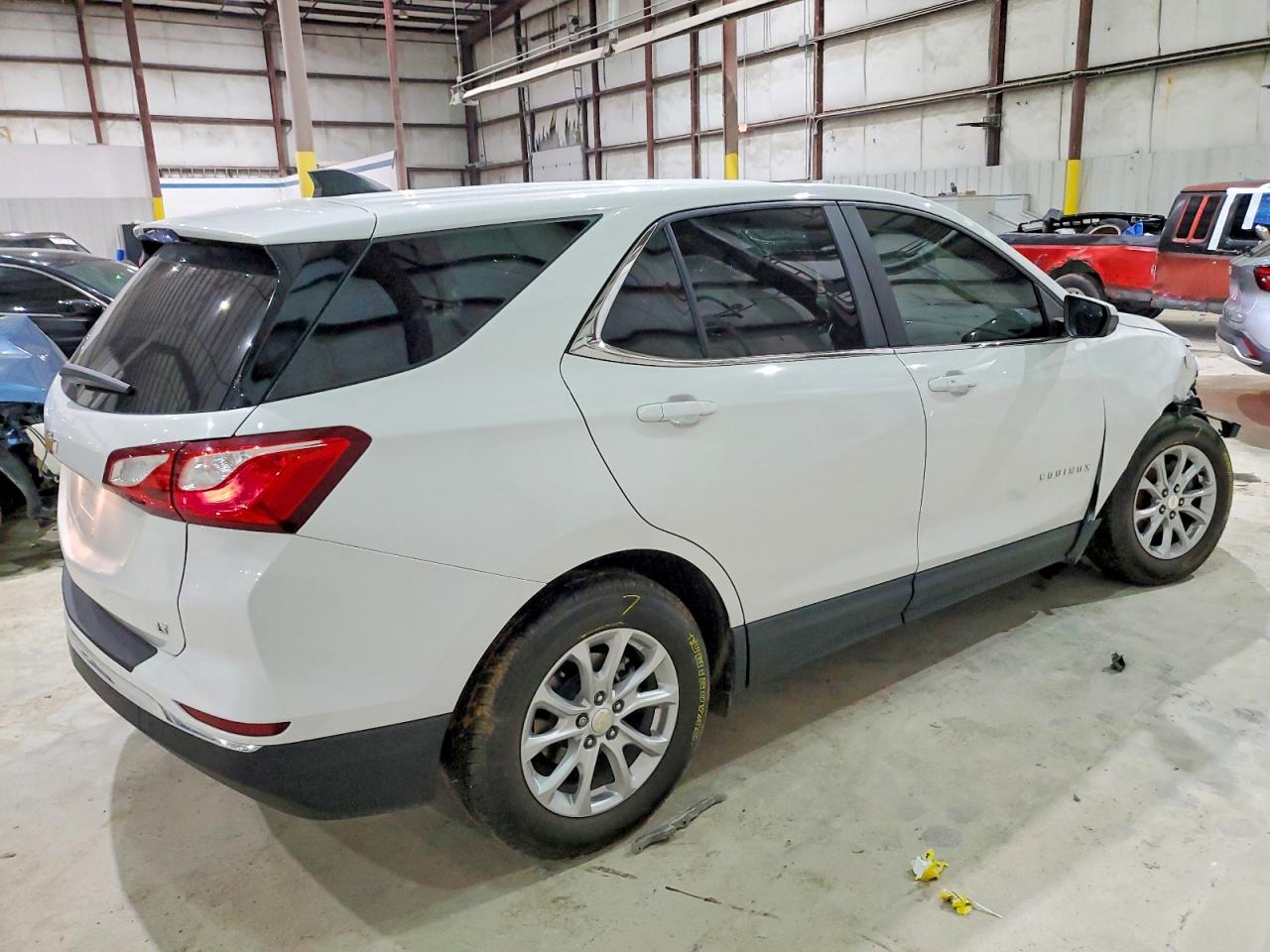 2021 CHEVROLET EQUINOX LT photo 5