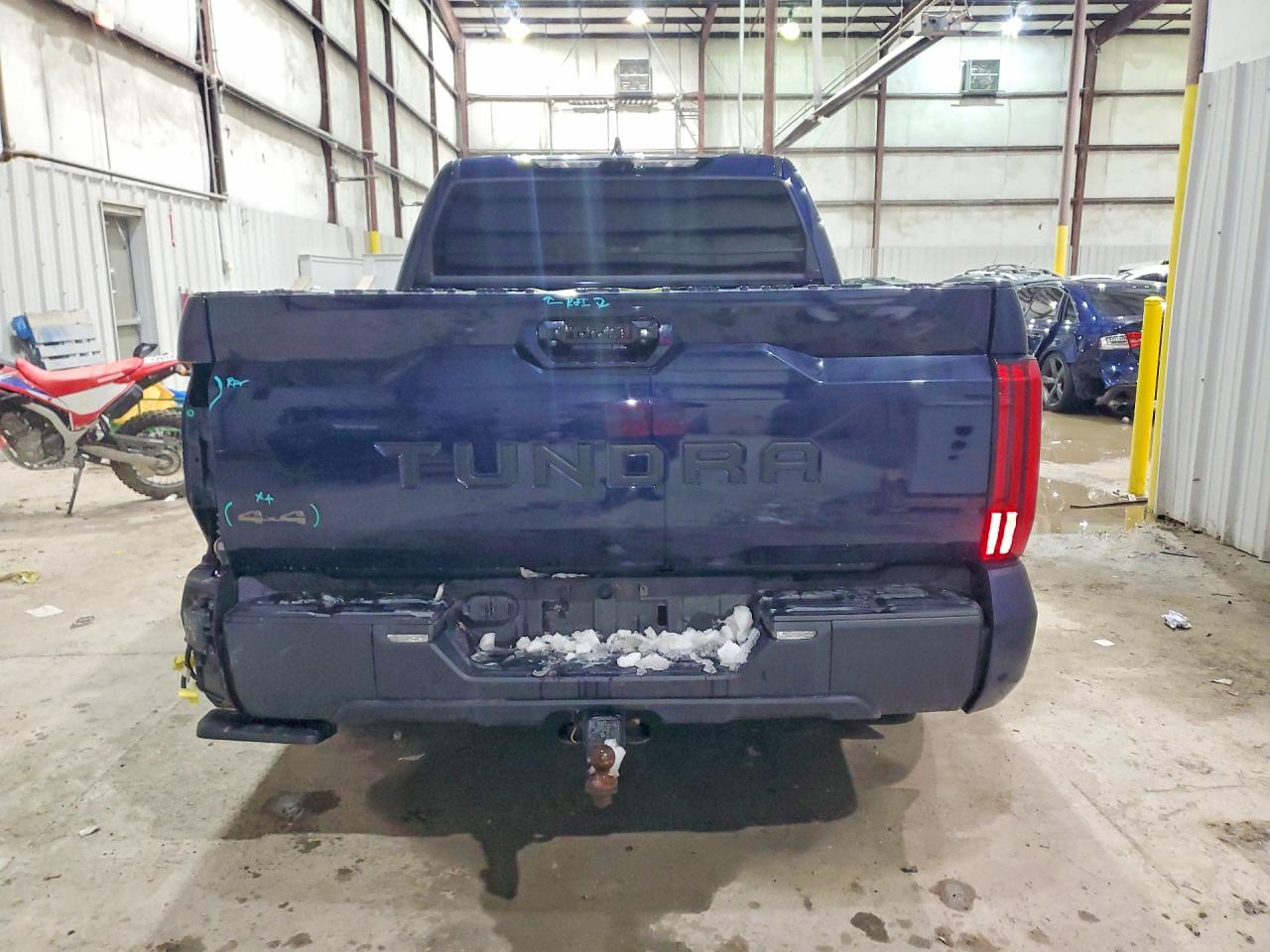 2024 TOYOTA TUNDRA CREWMAX LIMITED photo 11