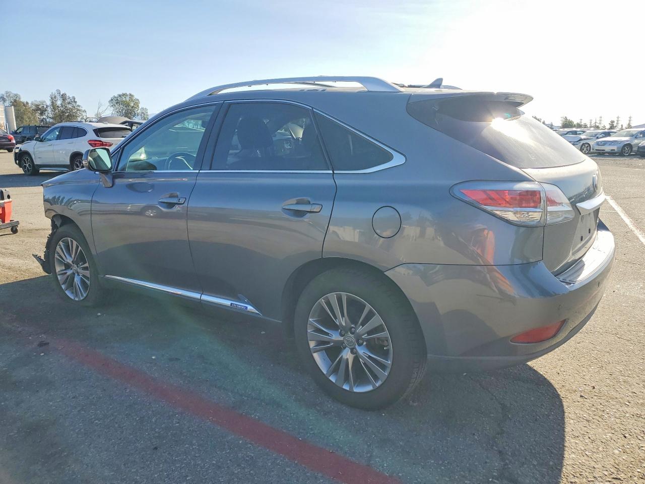 2013 LEXUS RX 450H photo 3