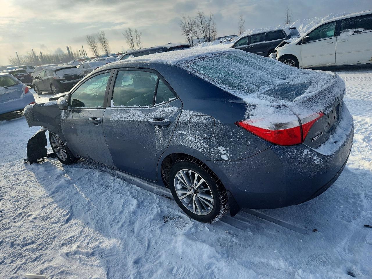 2014 TOYOTA COROLLA L photo 4