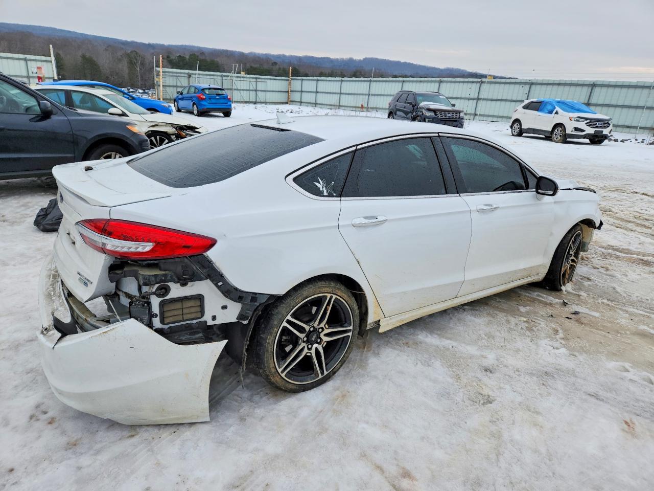 2020 FORD FUSION TITANIUM photo 3