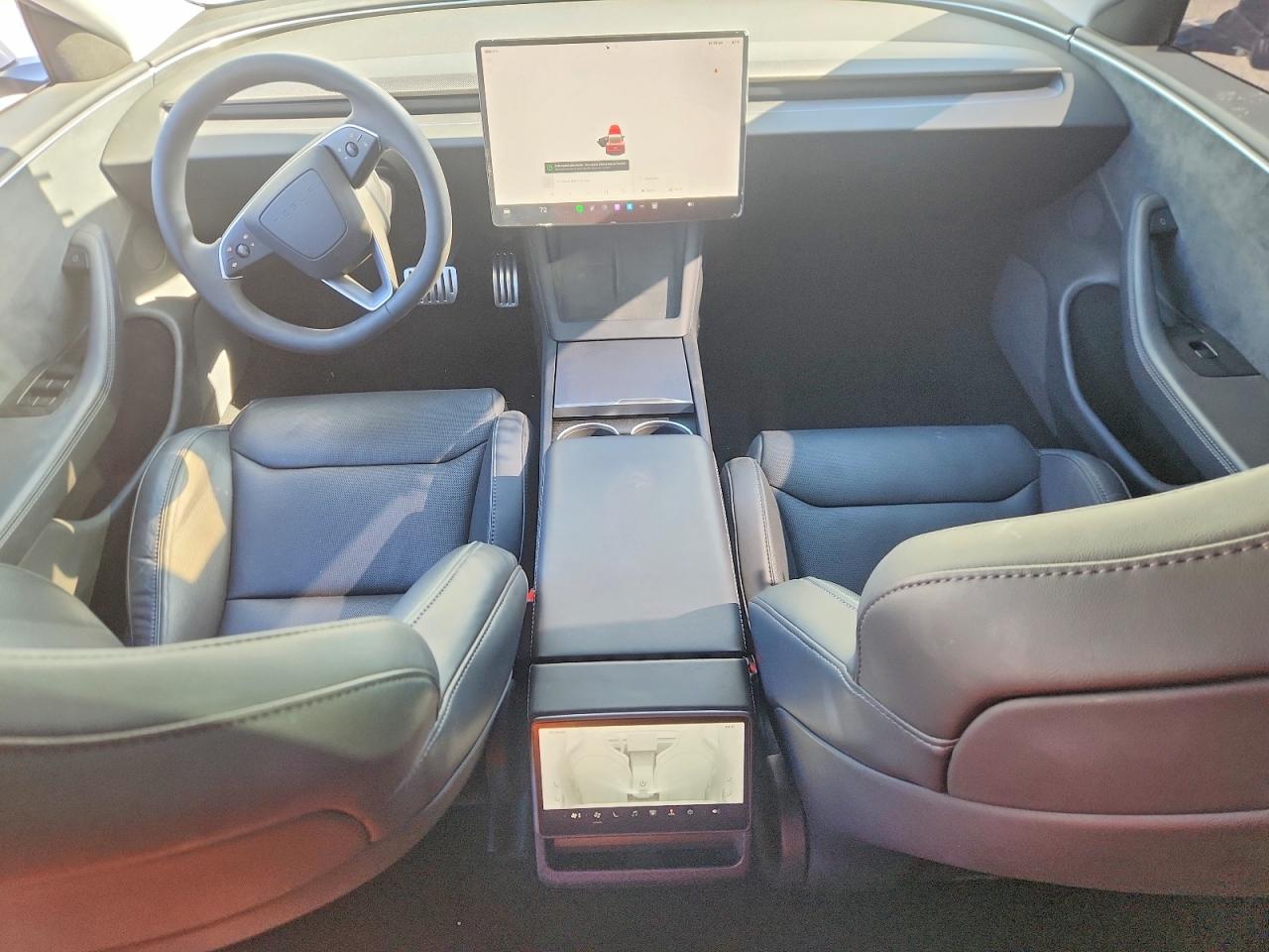 2024 TESLA MODEL 3 photo 8