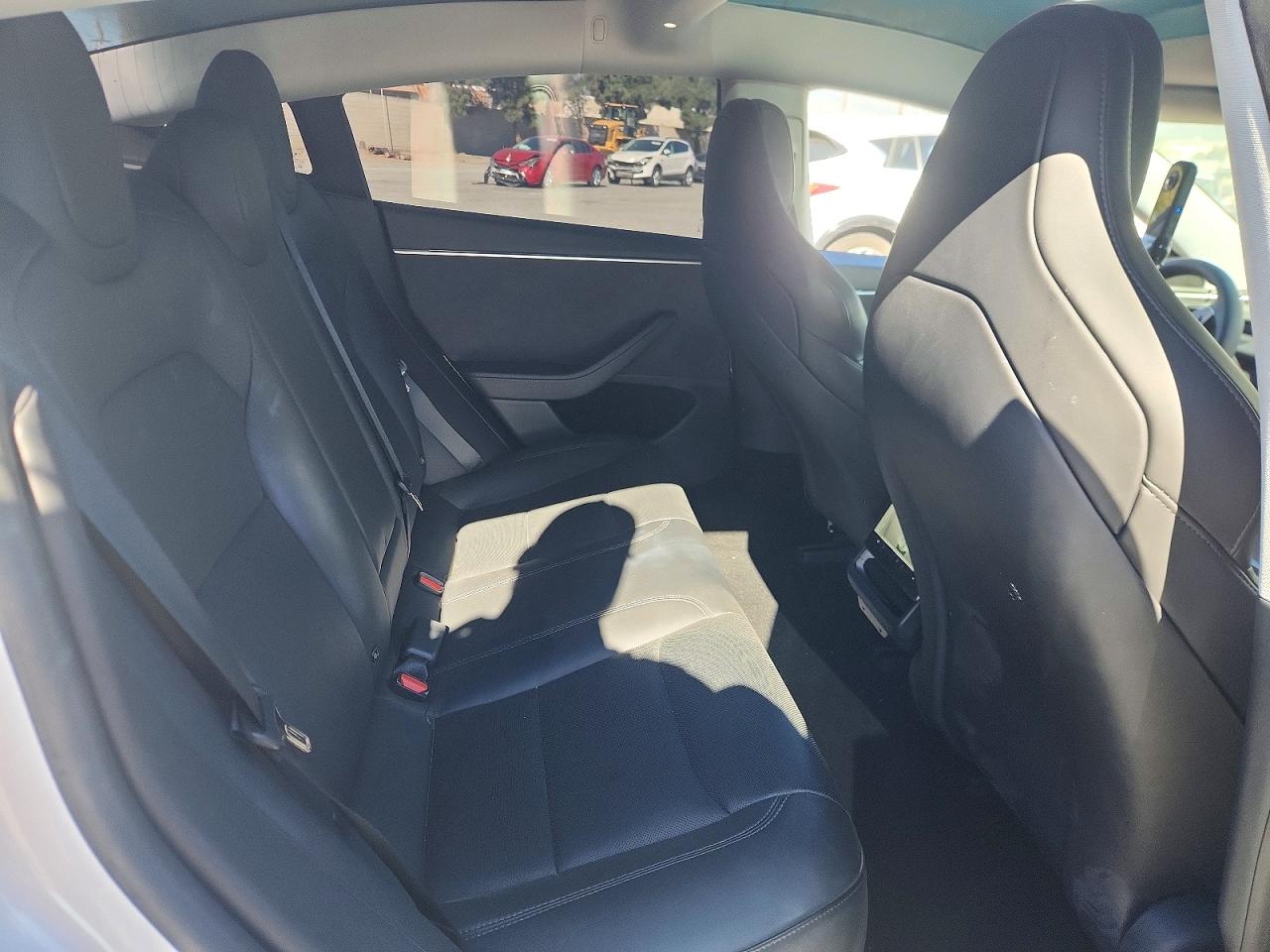 2024 TESLA MODEL 3 photo 10
