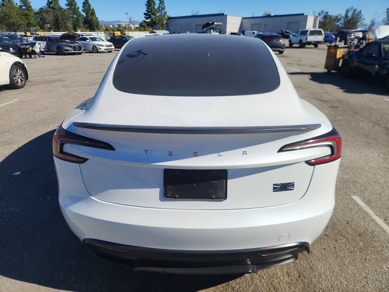 2024 TESLA MODEL 3 photo 6