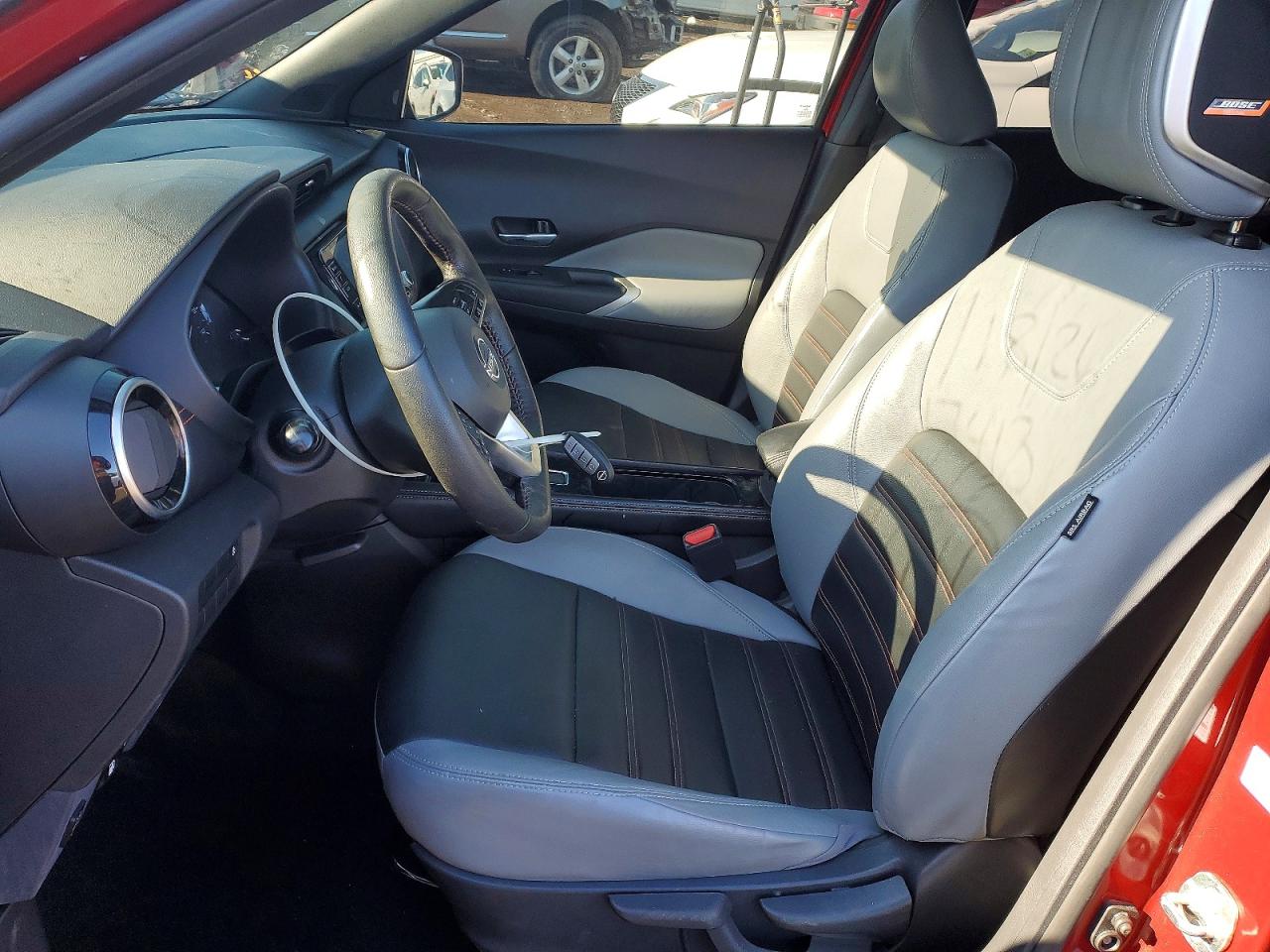 2022 NISSAN KICKS SR photo 7