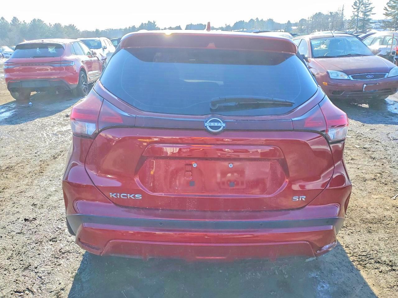 2022 NISSAN KICKS SR photo 6