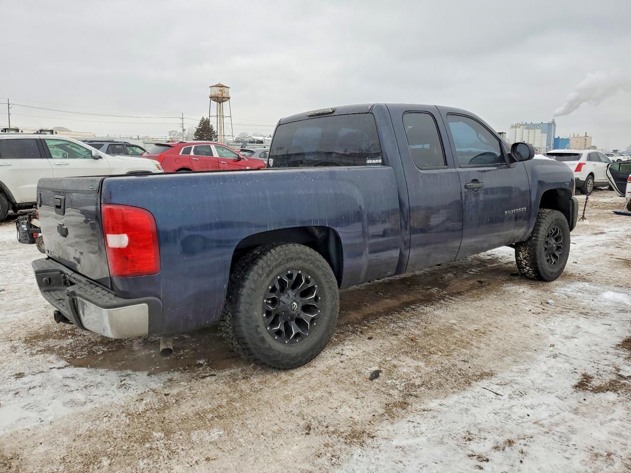 2010 CHEVROLET SILVERADO C1500 photo 7