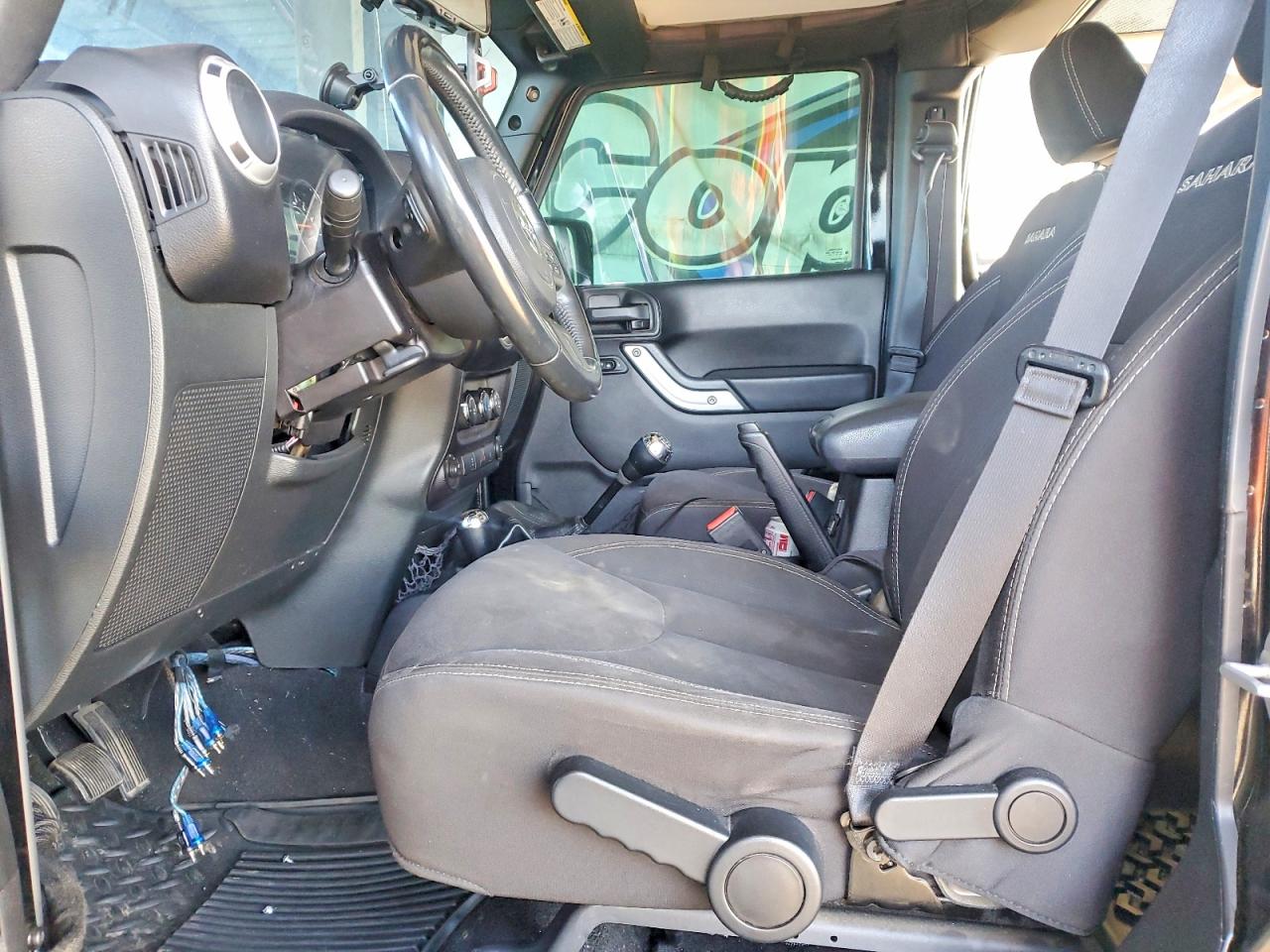 2016 JEEP WRANGLER UNLIMITED SAHARA photo 13