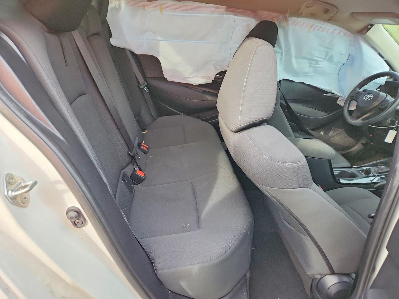 2020 TOYOTA COROLLA LE photo 19