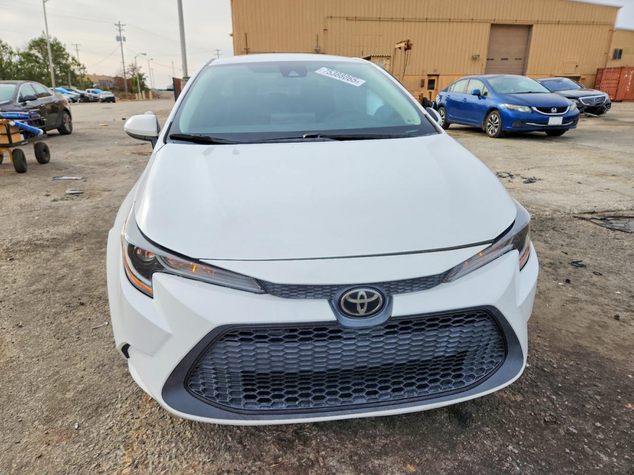 2020 TOYOTA COROLLA LE photo 9
