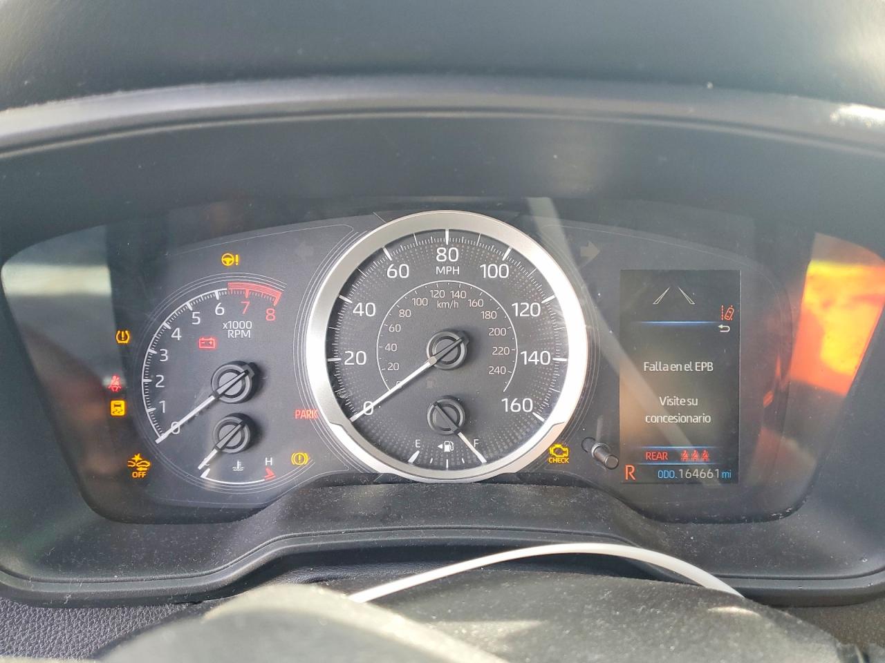 2020 TOYOTA COROLLA LE photo 17