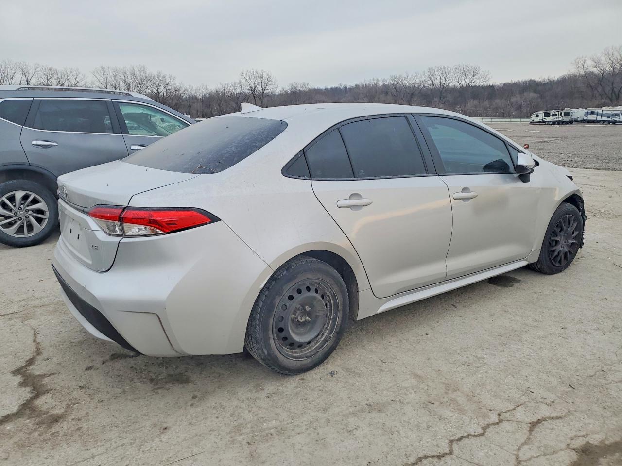2020 TOYOTA COROLLA LE photo 5