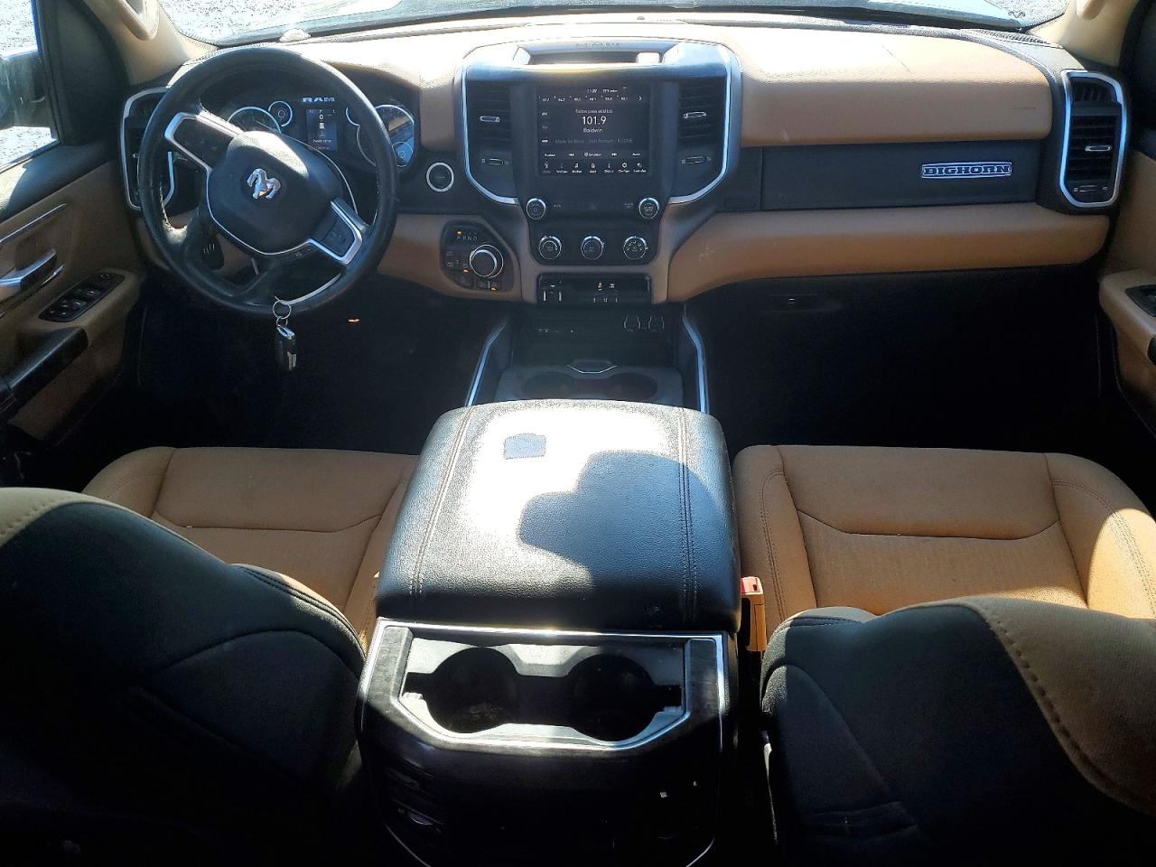 2019 RAM 1500 BIG HORN/LONE STAR photo 15