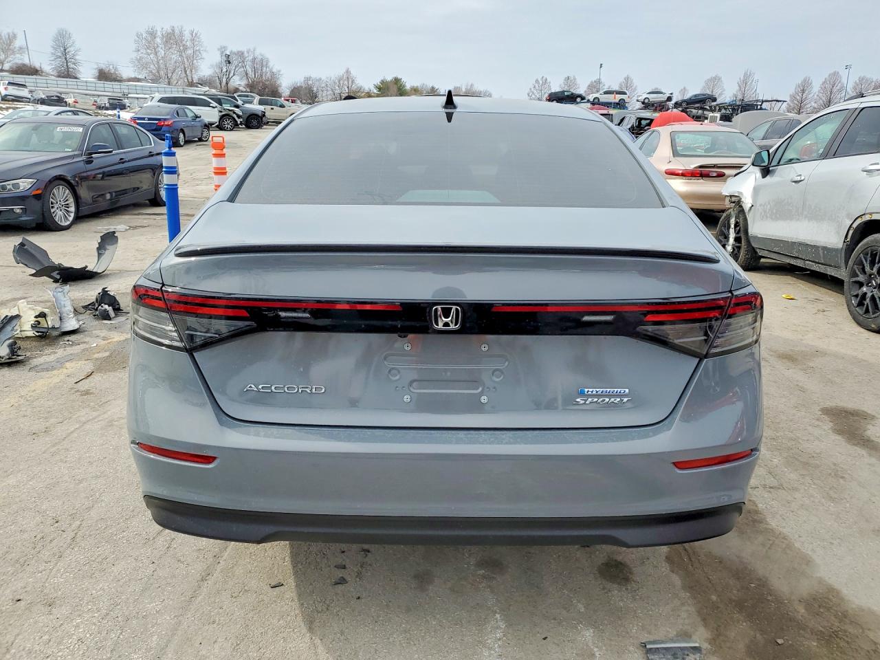 2025 HONDA ACCORD HYBRID SPORT photo 6