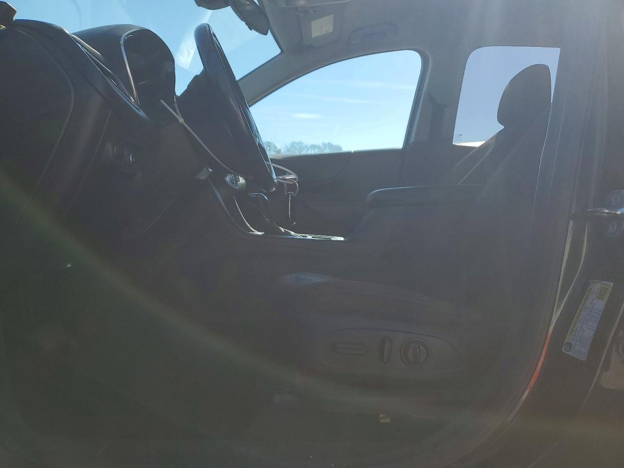 2018 CHEVROLET EQUINOX LT photo 19