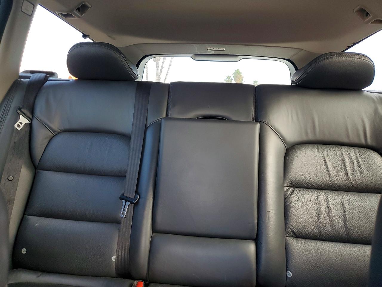 2010 VOLVO XC70 T6 photo 28