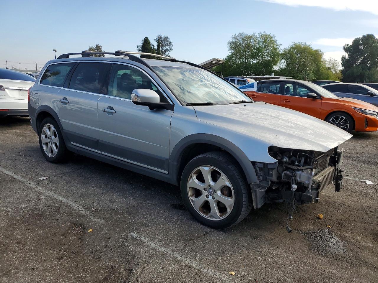 2010 VOLVO XC70 T6 photo 10