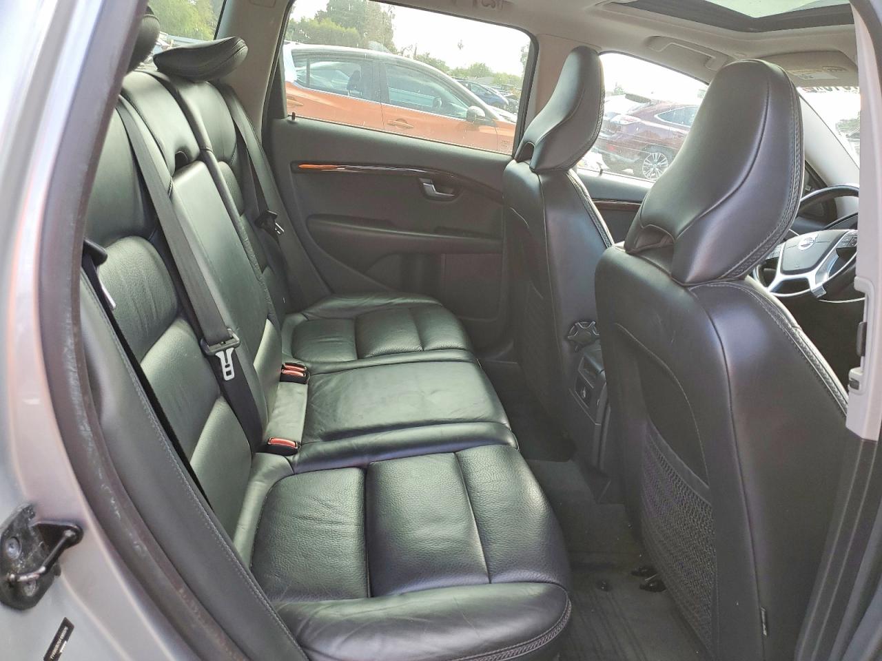 2010 VOLVO XC70 T6 photo 31