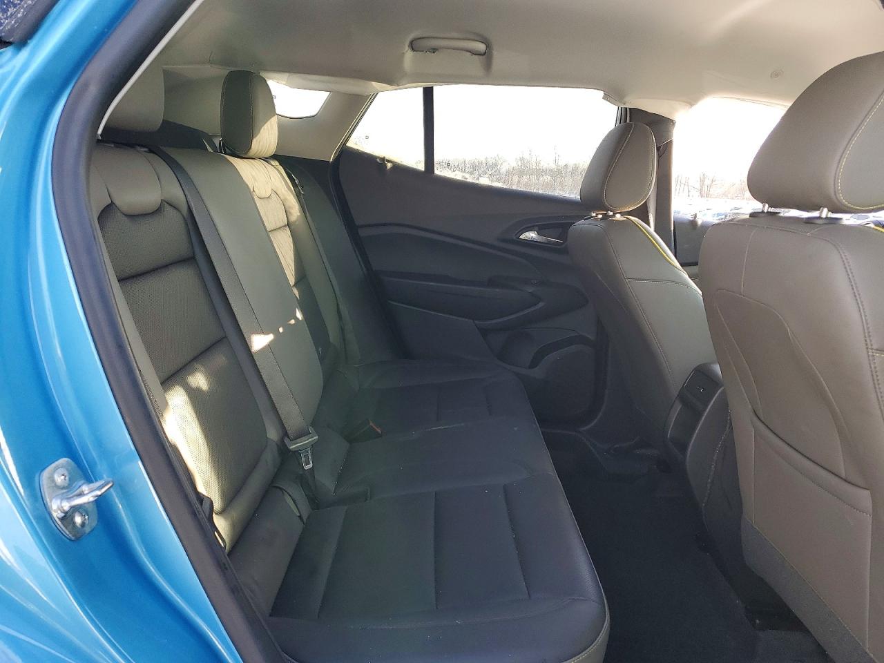 2025 CHEVROLET TRAX ACTIV photo 31