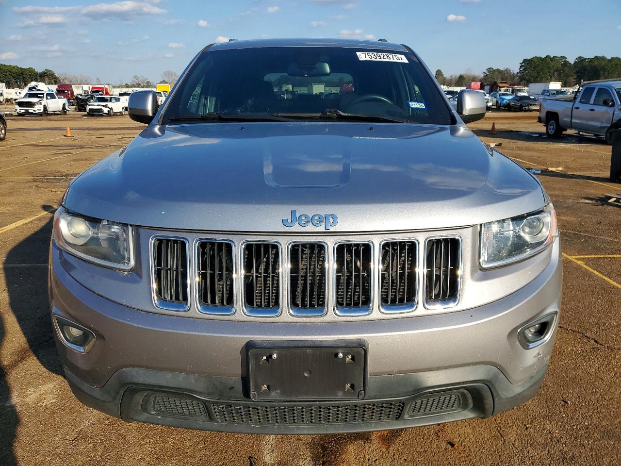 2015 JEEP GRAND CHEROKEE LAREDO photo 9