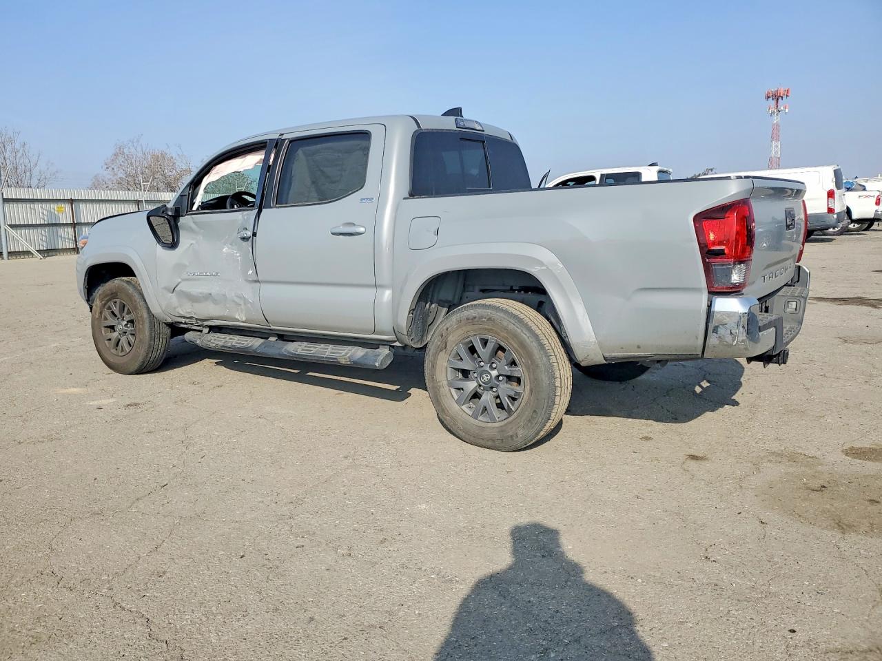2021 TOYOTA TACOMA DOUBLE CAB photo 2