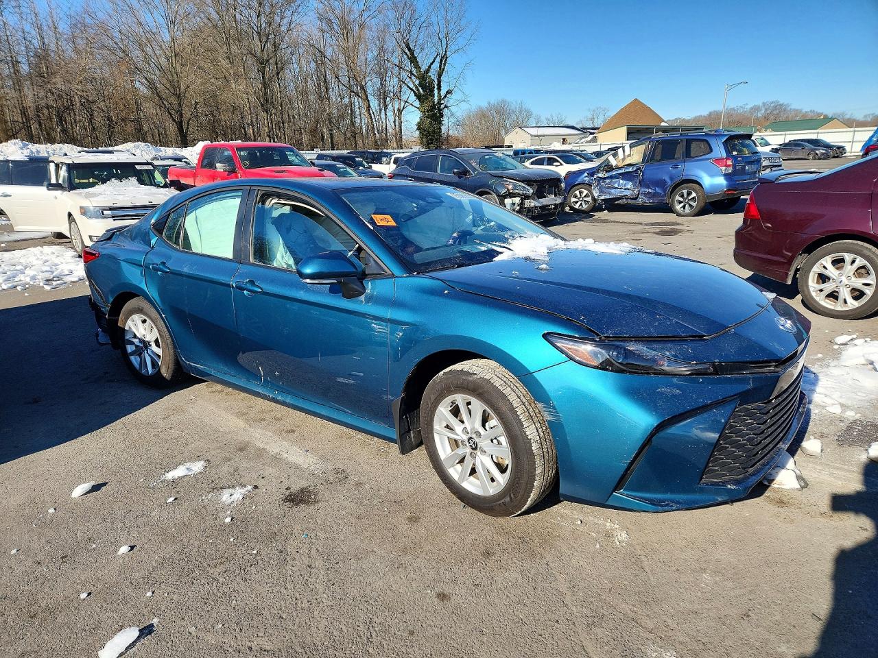 2025 TOYOTA CAMRY photo 4