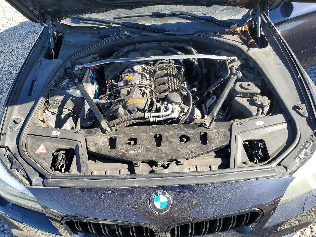 2013 BMW 535 XI photo 31