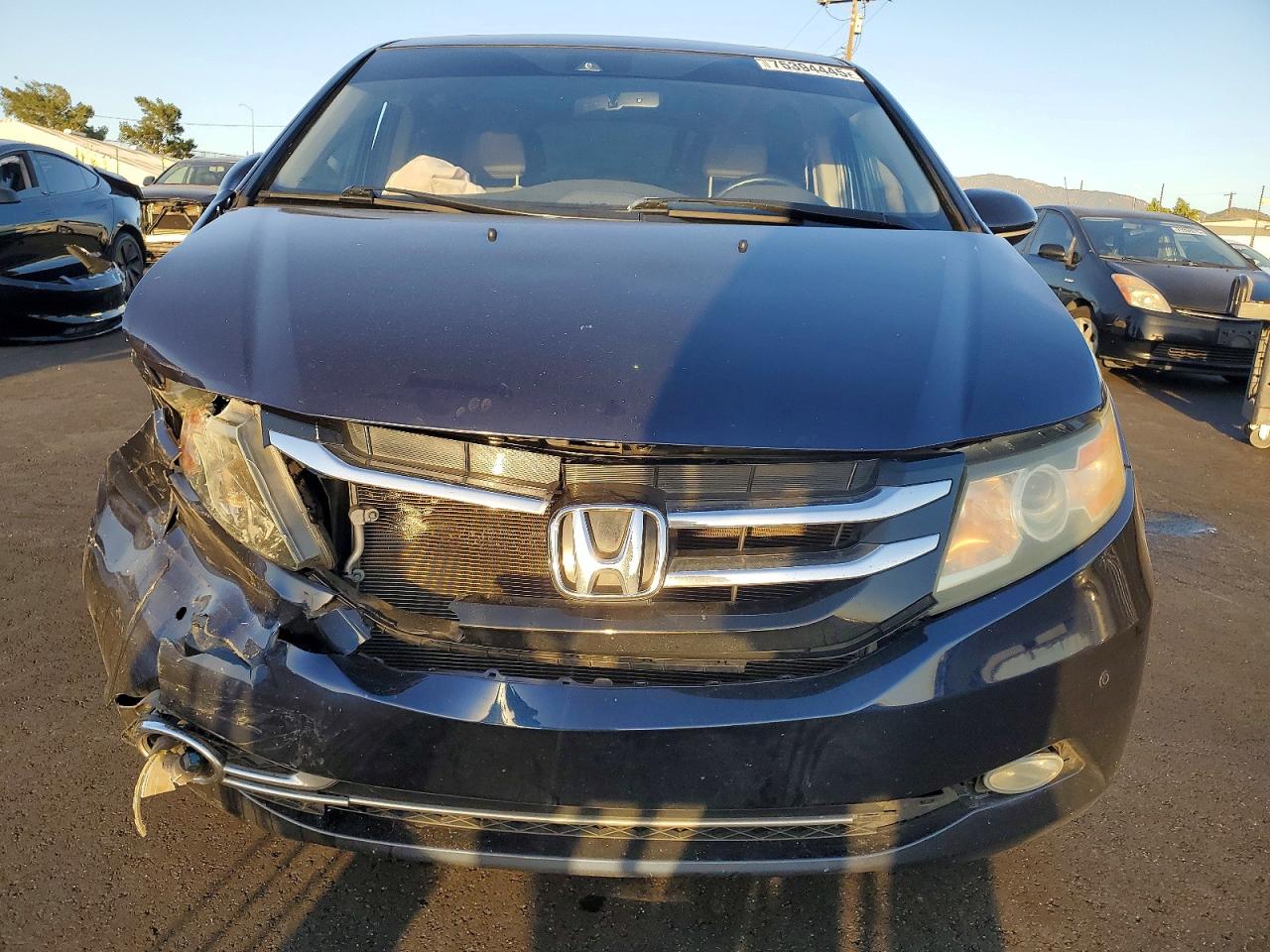 2016 HONDA ODYSSEY TOURING photo 5