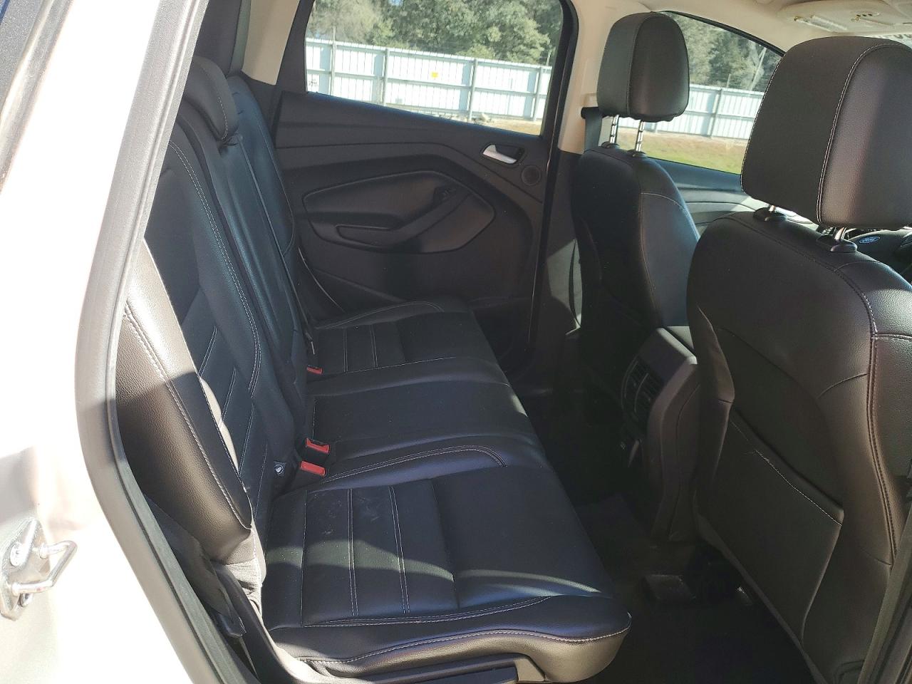2017 FORD ESCAPE TITANIUM photo 21