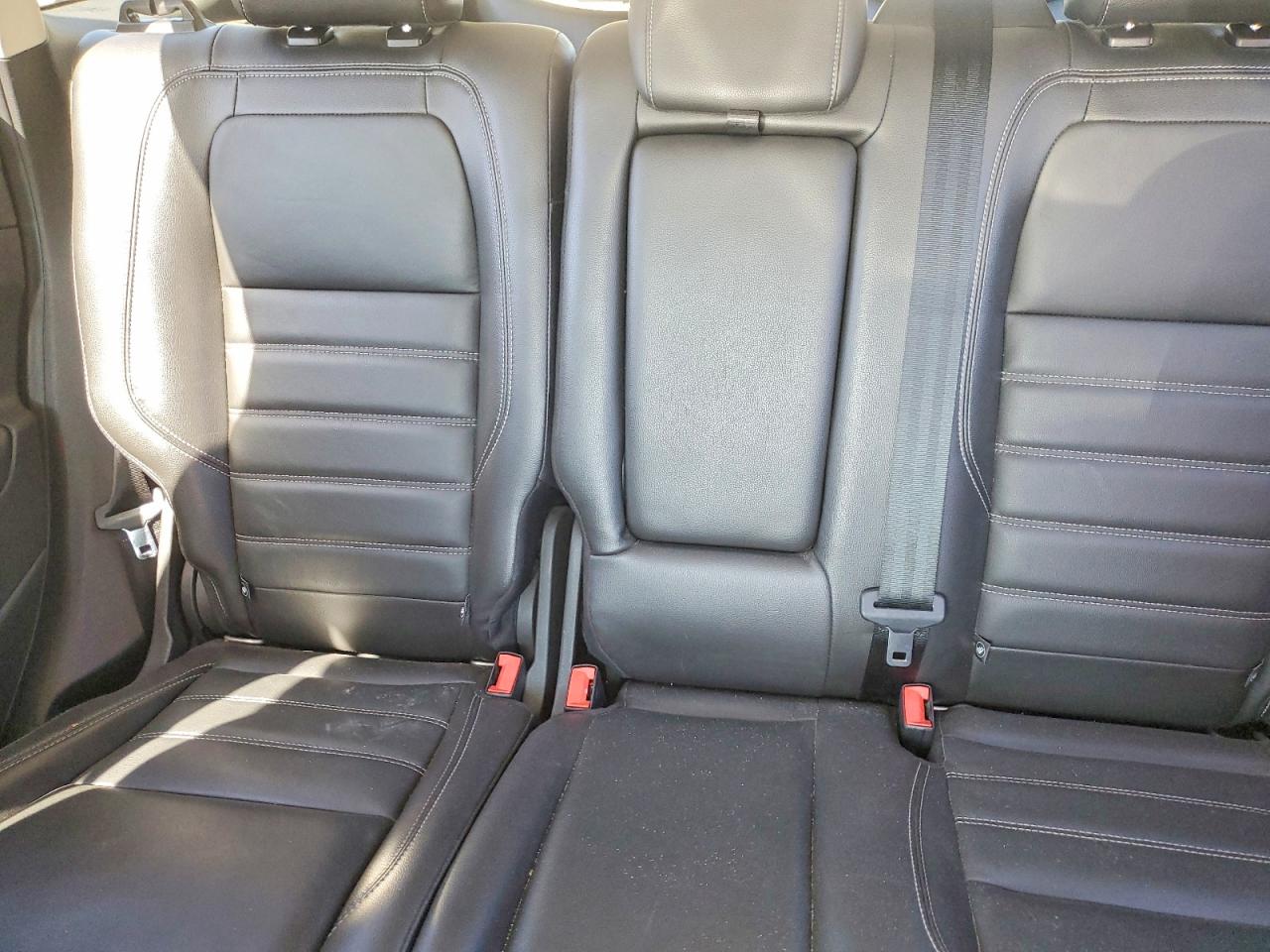 2017 FORD ESCAPE TITANIUM photo 19