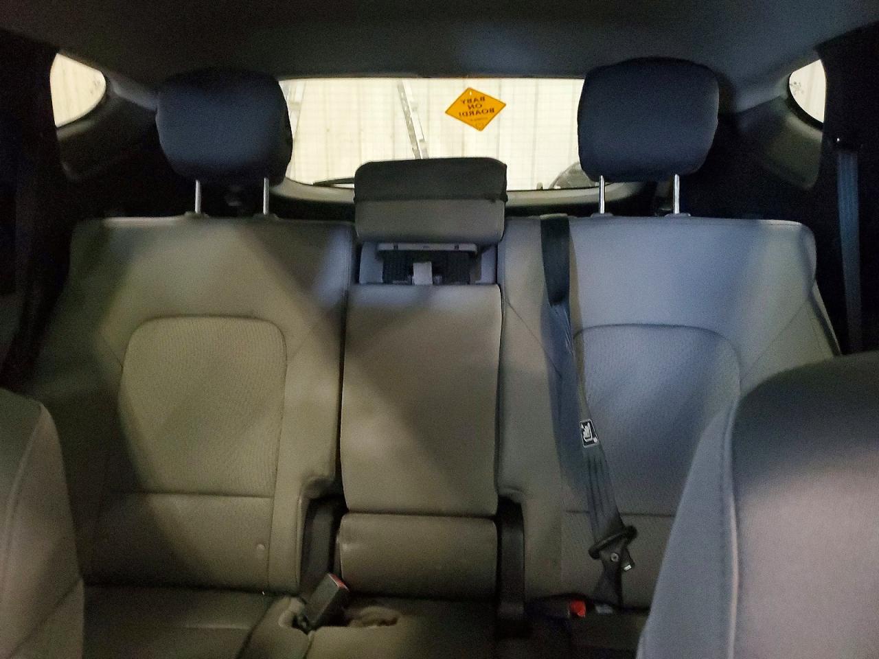 2015 HYUNDAI SANTA FE SPORT 2.4L photo 10
