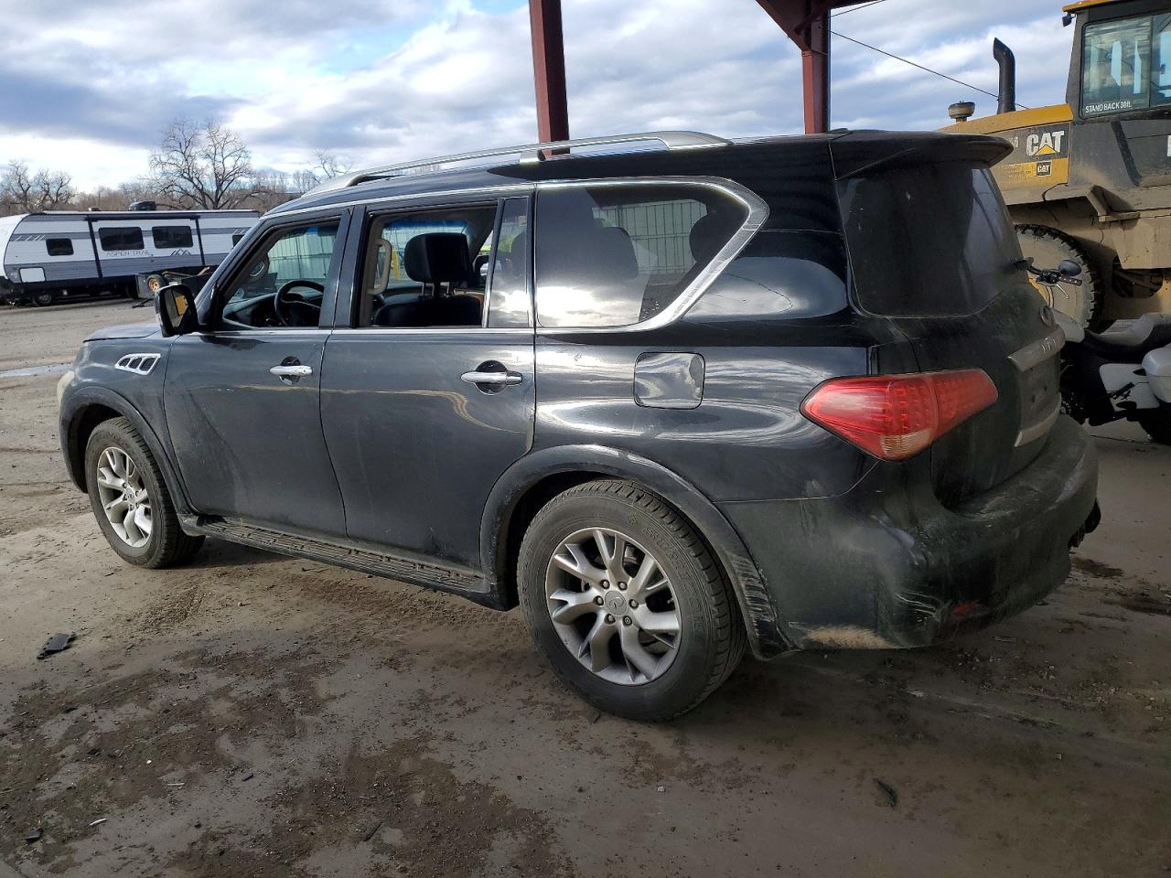 2011 INFINITI QX56 BASE photo 3