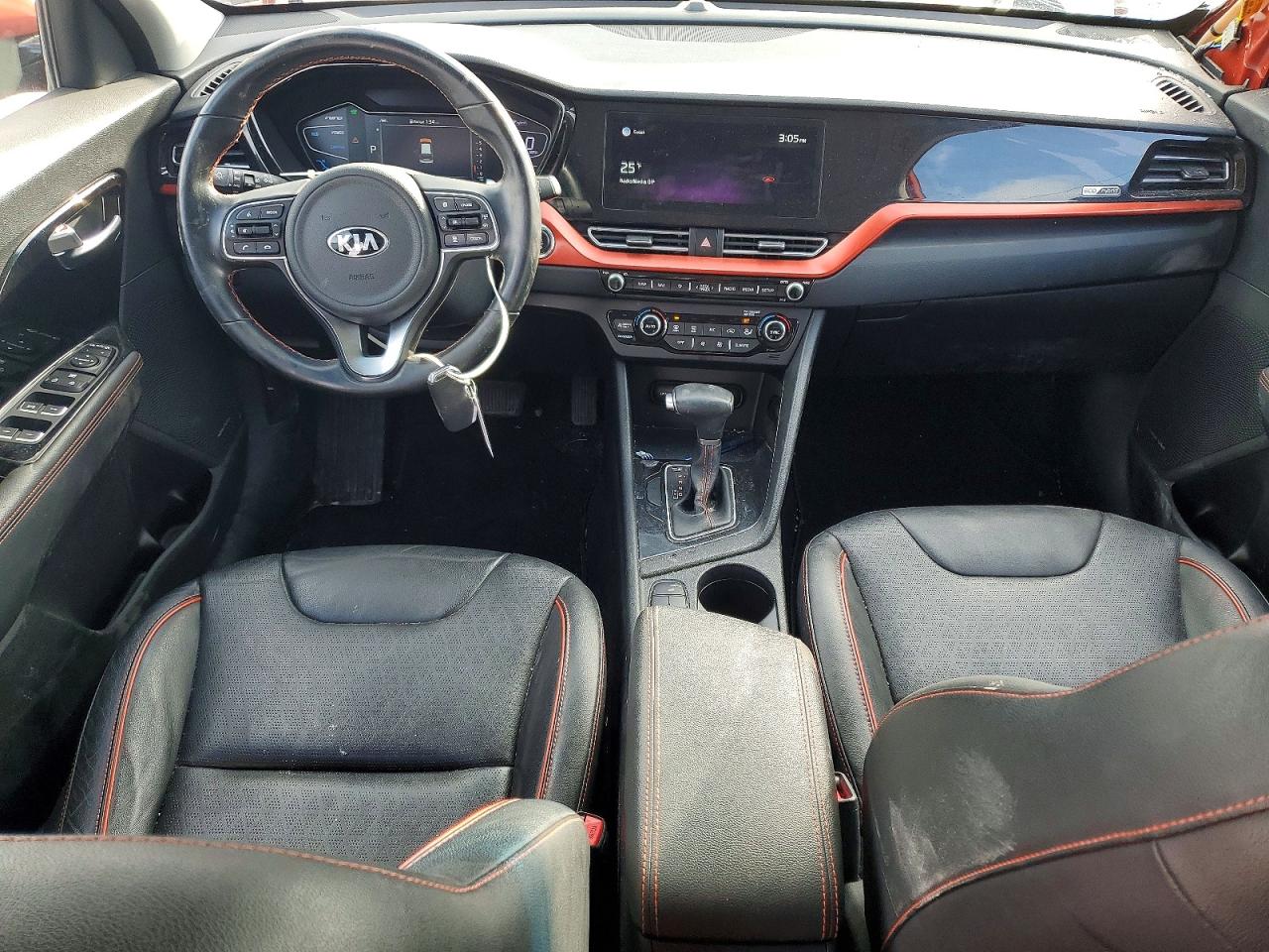 2021 KIA NIRO TOURING photo 22