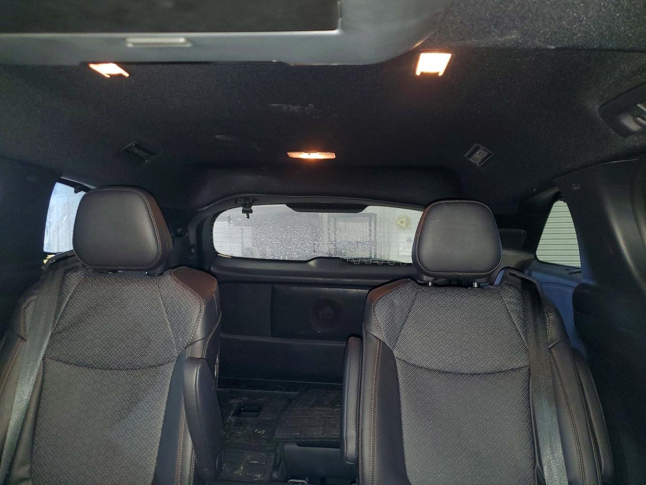 2025 TOYOTA SIENNA photo 10