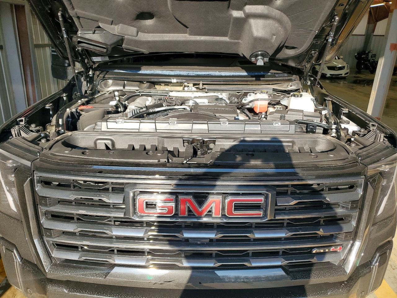 2025 GMC SIERRA K2500 AT4 photo 21