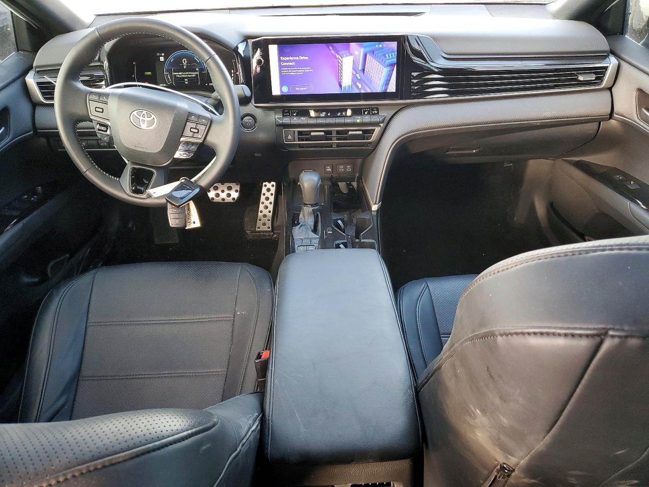 2025 TOYOTA CAMRY SE photo 22