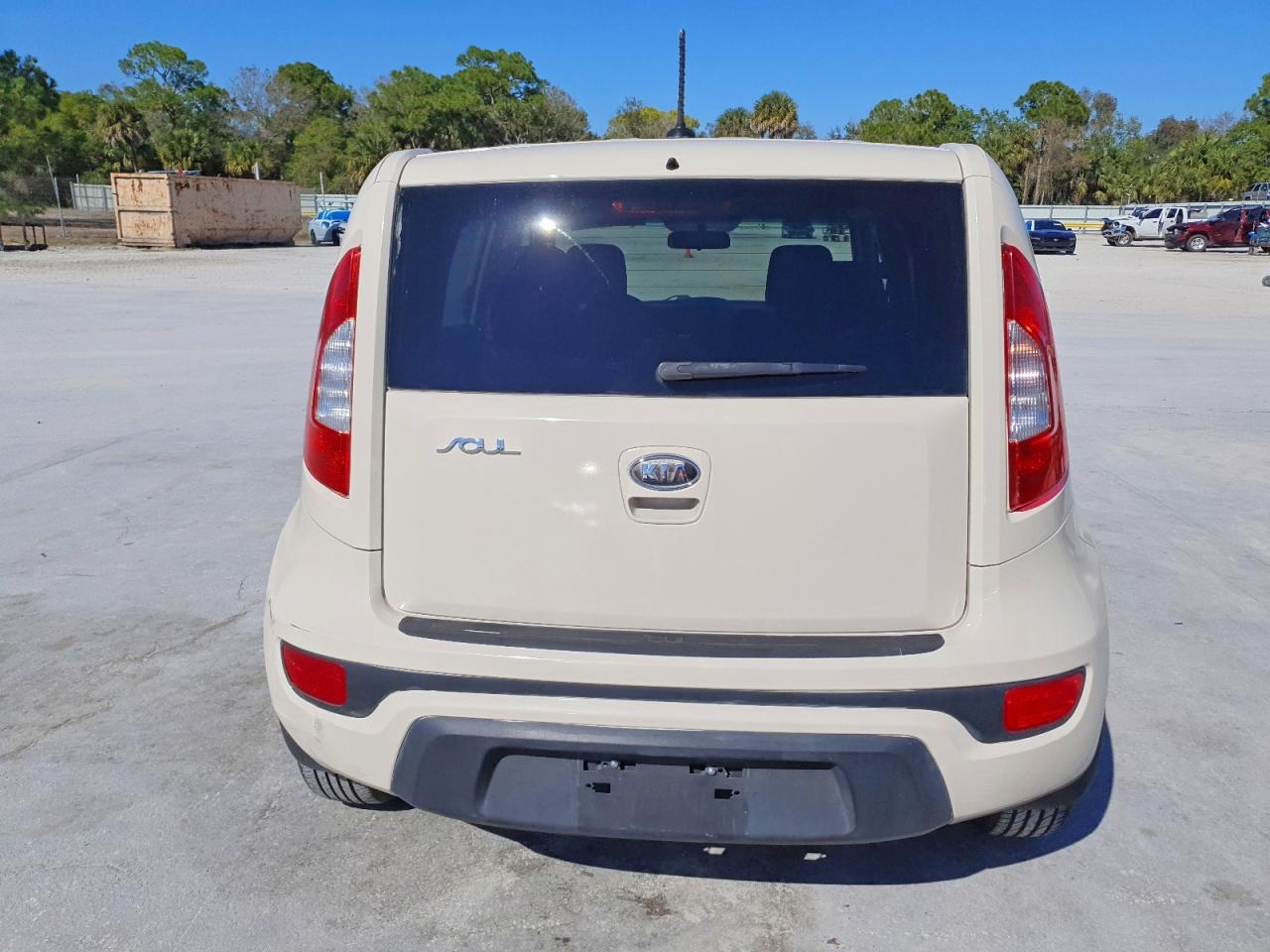 2012 KIA SOUL BASE photo 16
