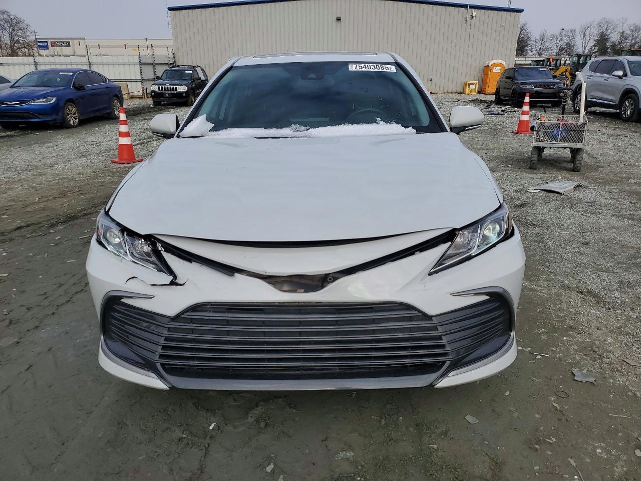 2024 TOYOTA CAMRY LE photo 9