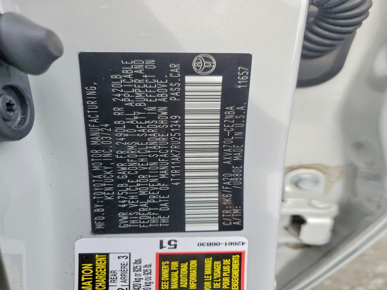 2024 TOYOTA CAMRY LE photo 23