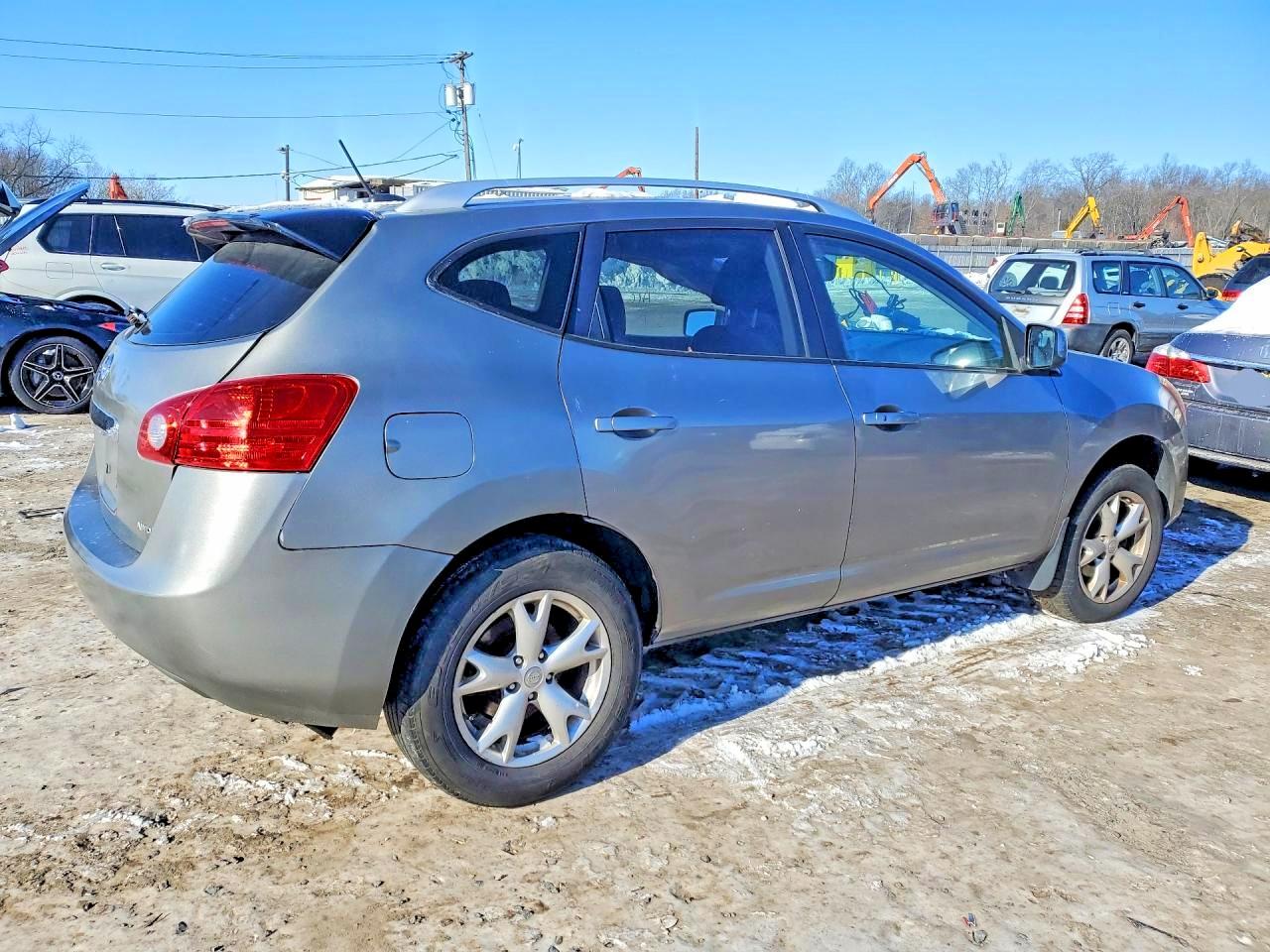 2009 NISSAN ROGUE S photo 3