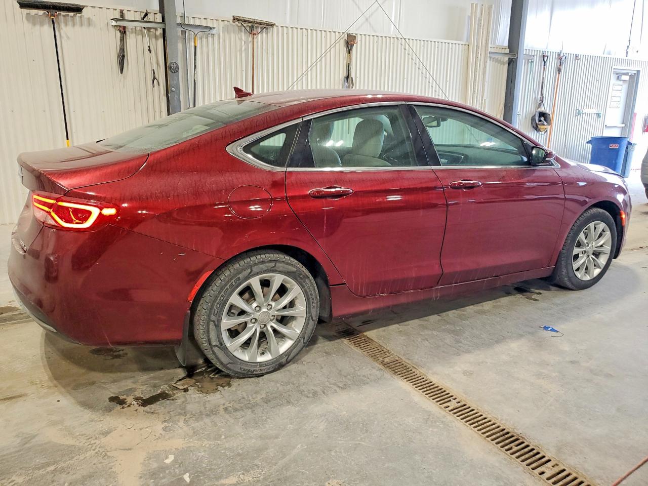 2015 CHRYSLER 200 C photo 3